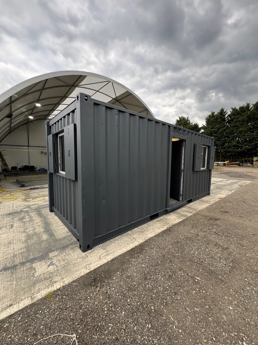 20ft x 8ft Site Office & Canteen Shipping Container – Portable Staff Welfare Unit with Changing Room - Image 4