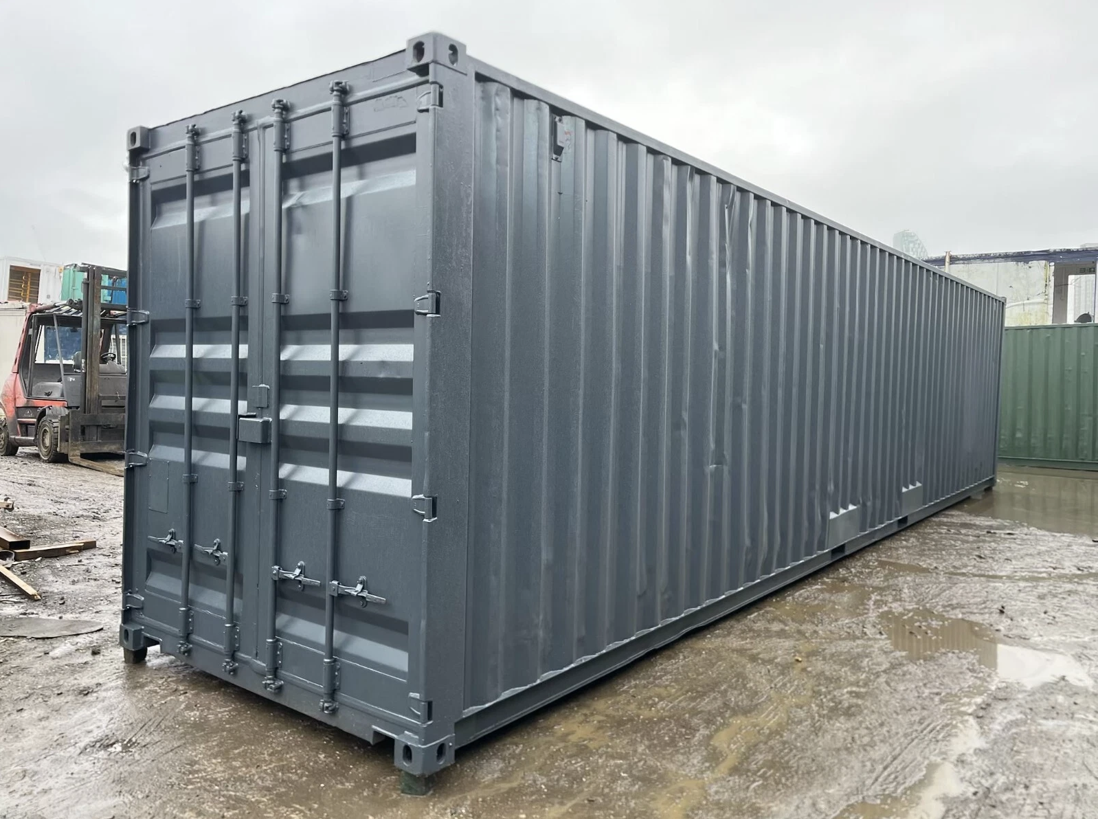 40ft x 8ft Roller Shutter Shipping Container – Heavy-Duty Steel Storage with Easy Access - Image 6