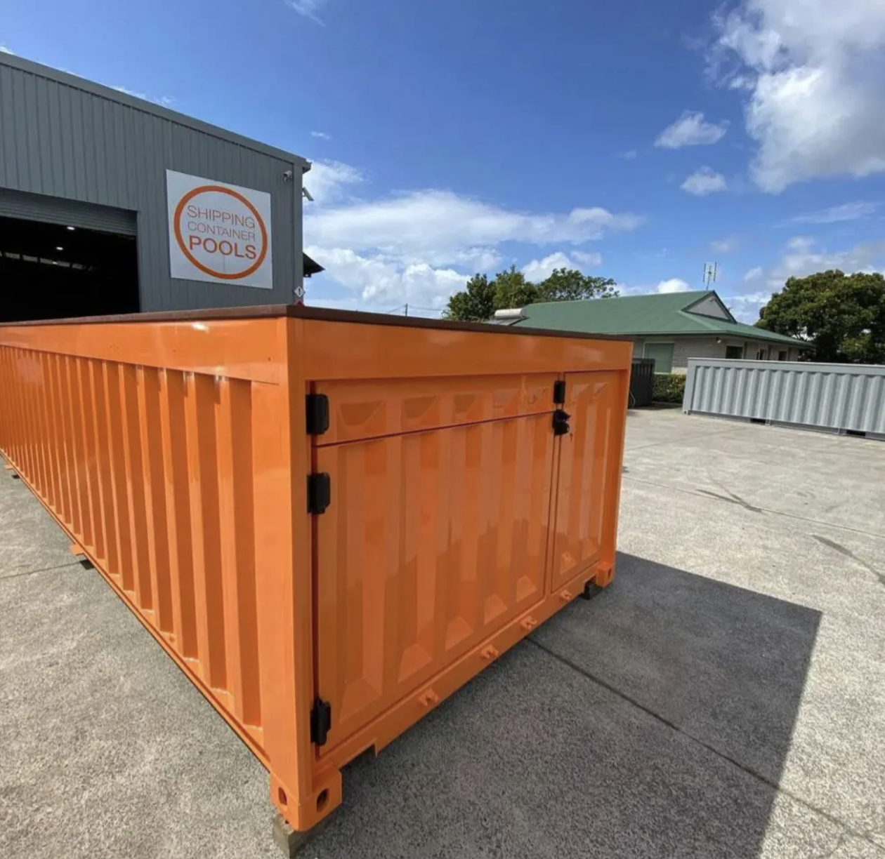 Orange 40ft Shipping Container Pool – Modular Steel Swimming Pool with Integrated Filtration System - Image 5