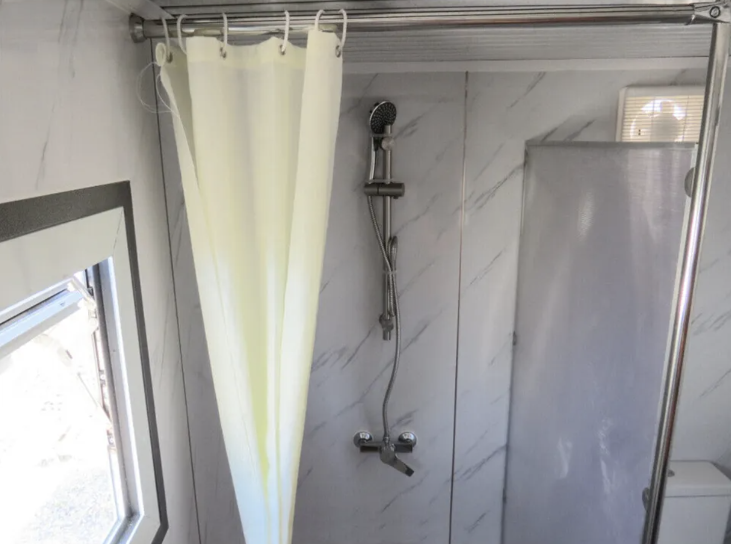 Portable Restroom Bathroom Unit with Toilet, Shower & Sink – Mobile All-in-One Washroom - Image 11
